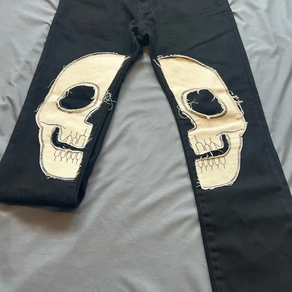 MNML Skull Jeans (LIKE NEW) - Picture 12 of 12